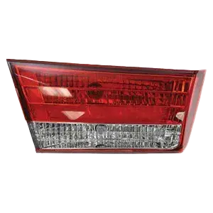 چراغ خطر روی صندوق چپ هیوندای سوناتا